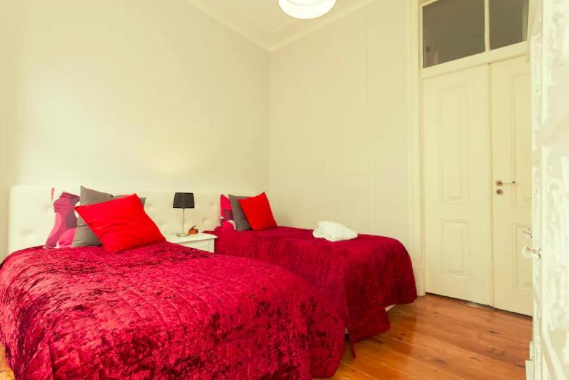 Tradicional Charm House Lisbon Apartment Bagian luar foto