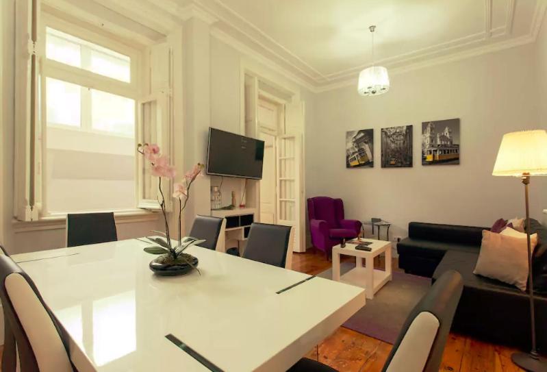Tradicional Charm House Lisbon Apartment Bagian luar foto