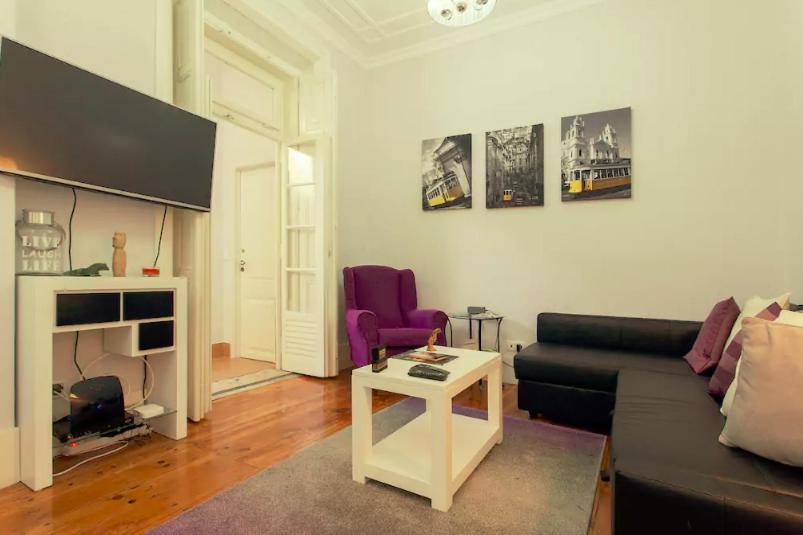 Tradicional Charm House Lisbon Apartment Bagian luar foto
